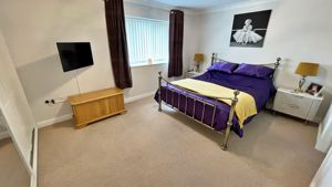 Photo 11- click for photo gallery